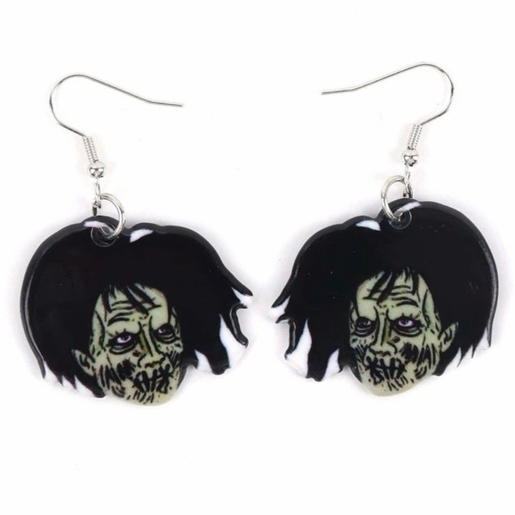 “Billy Butcherson” Hocus Pocus Zombie Undead Walking Dead Cursed Stitched Dangle - Picture 1 of 16